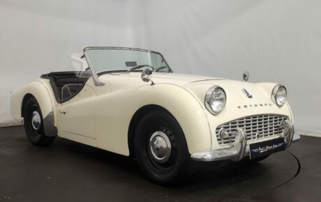 Triumph  Année 1961 voiture de collection à vendre